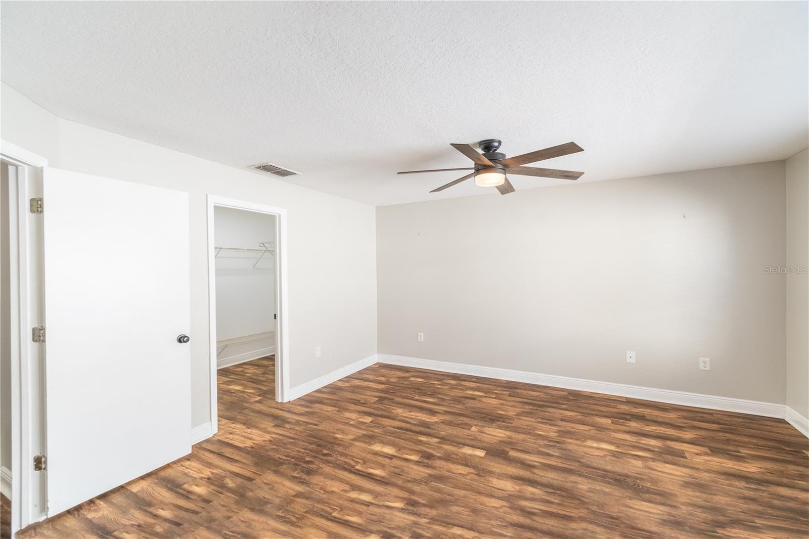 5049 GANDROSS LN, MOUNT DORA, FL, 32757