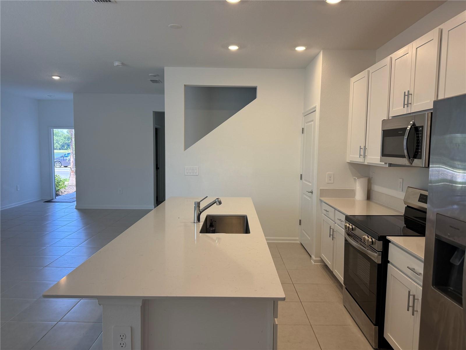 1885 FULFILLMENT DR, KISSIMMEE, FL, 34744