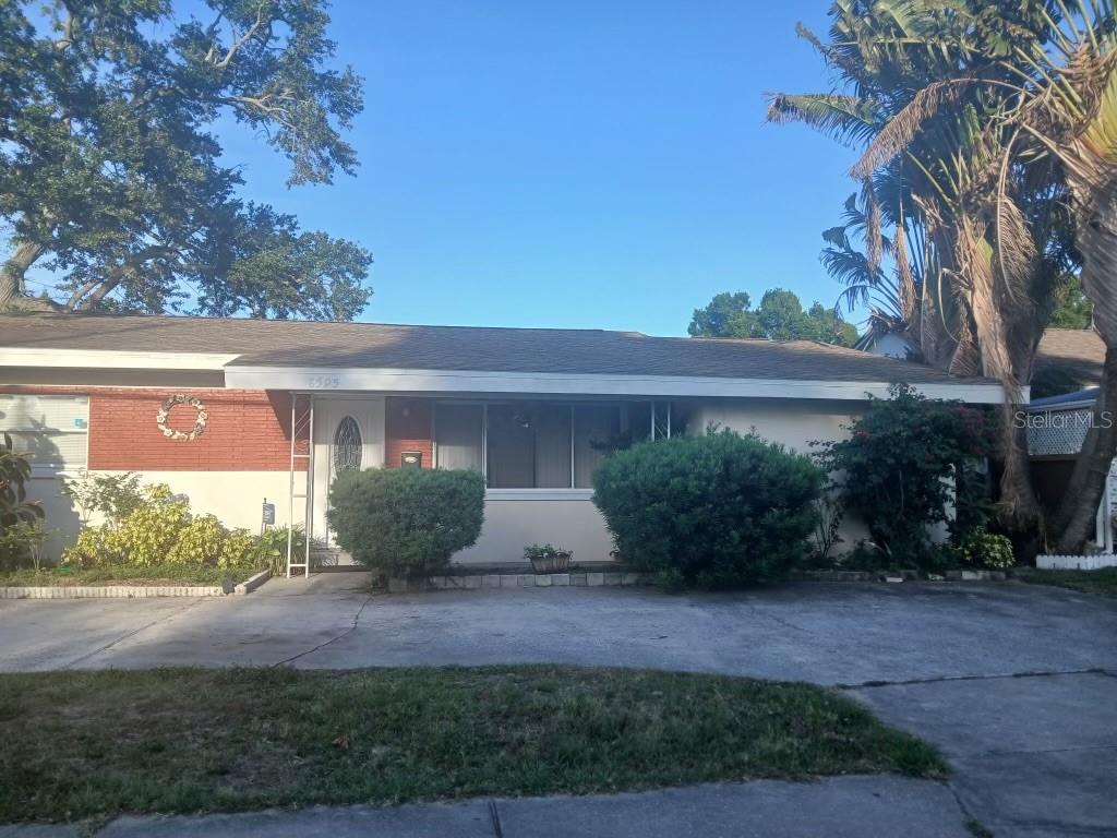 8595 52ND ST N, PINELLAS PARK, FL, 33781