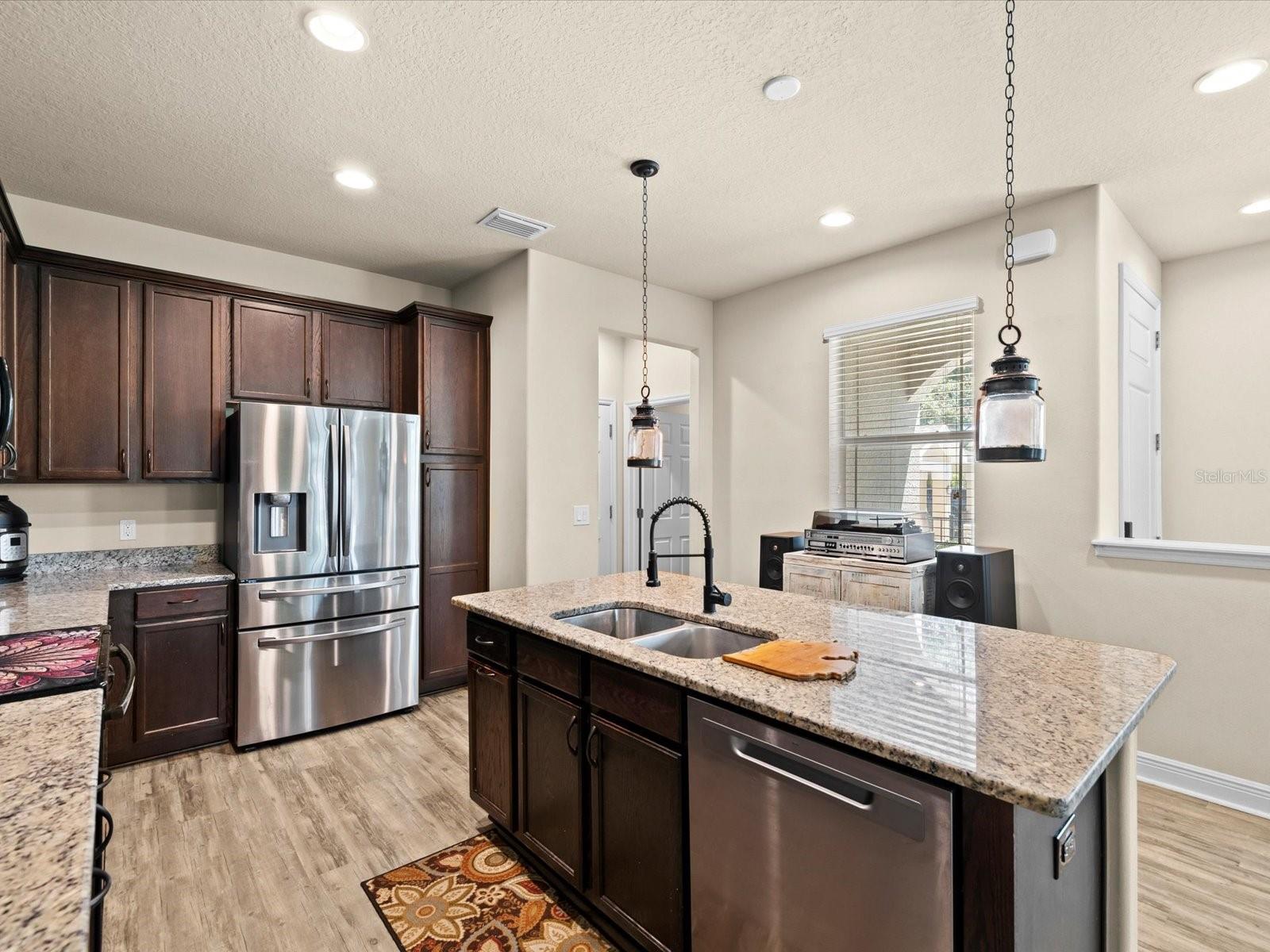 450 HARBOR SPRINGS DR, PALM HARBOR, FL, 34683