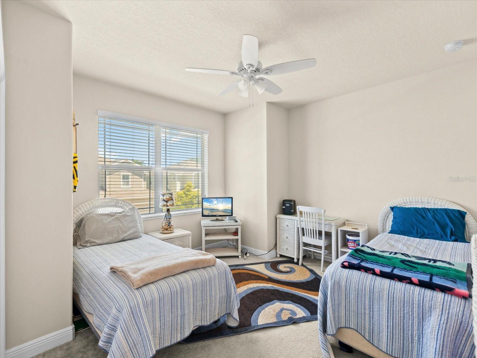 450 HARBOR SPRINGS DR, PALM HARBOR, FL, 34683