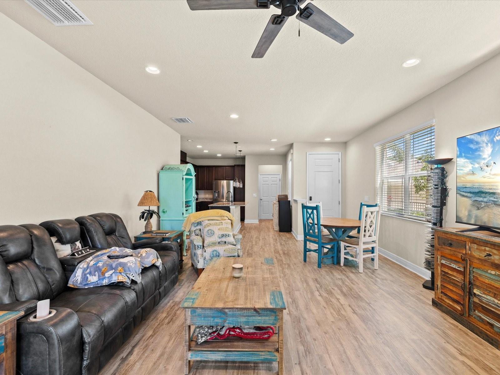 450 HARBOR SPRINGS DR, PALM HARBOR, FL, 34683