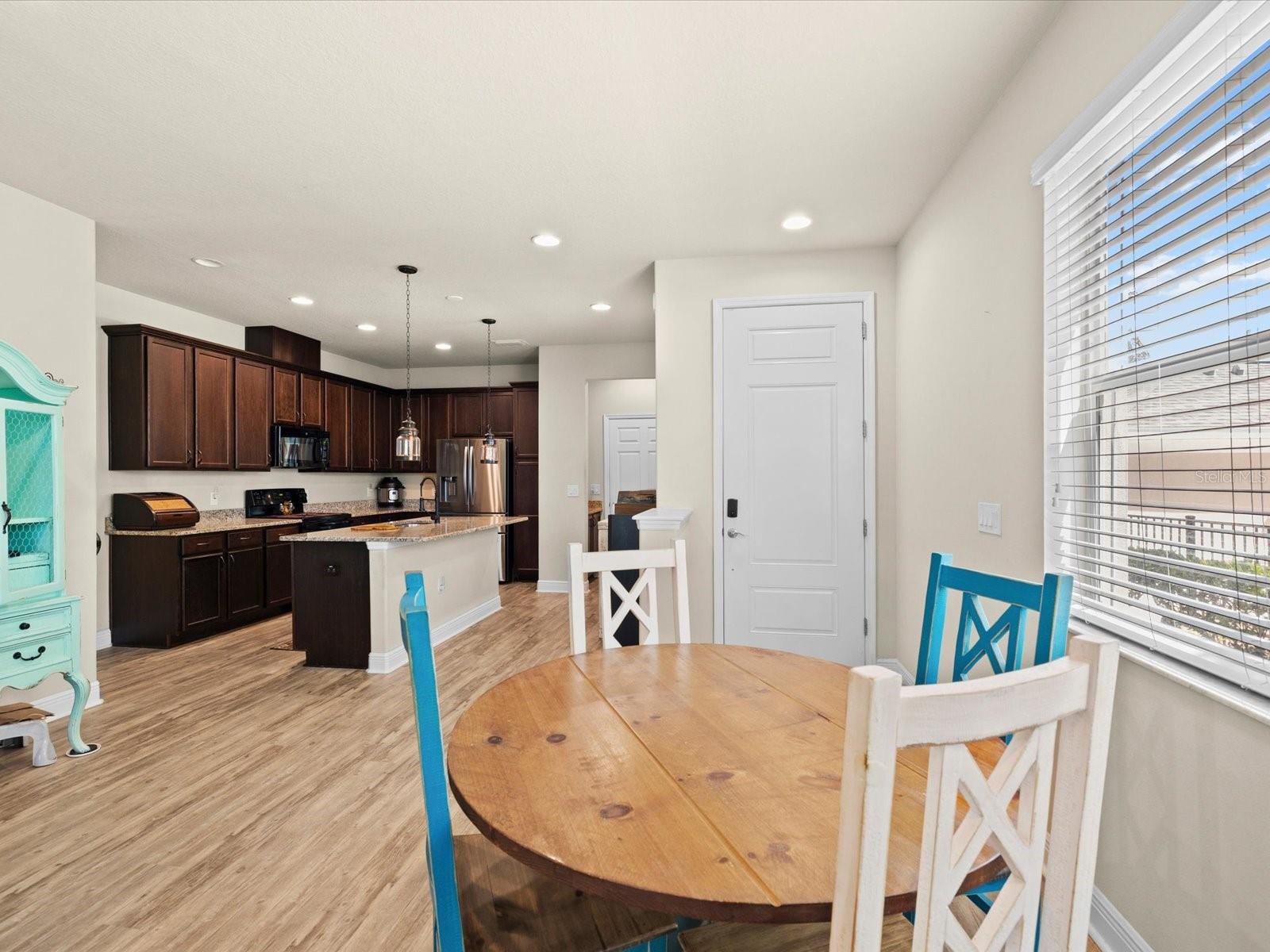 450 HARBOR SPRINGS DR, PALM HARBOR, FL, 34683