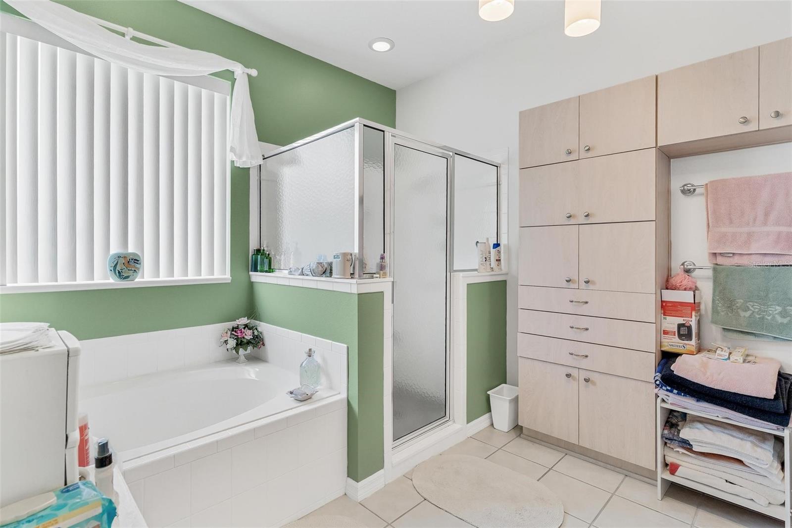 6274 SAILBOAT AVE, TAVARES, FL, 32778