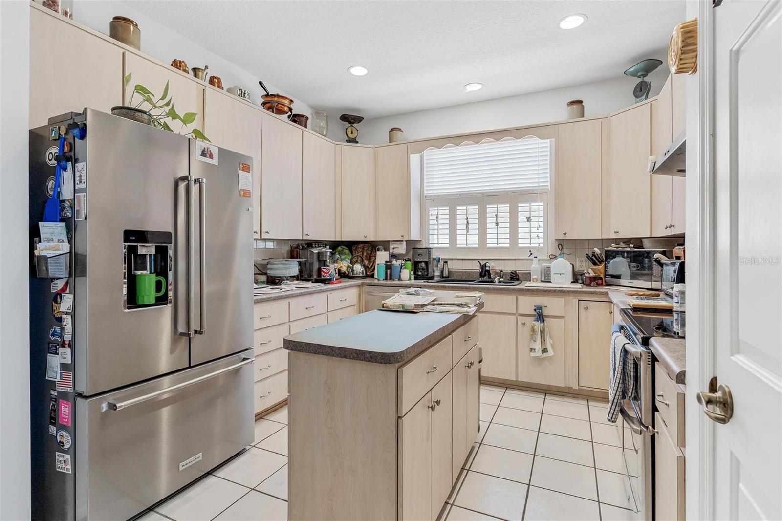 6274 SAILBOAT AVE, TAVARES, FL, 32778