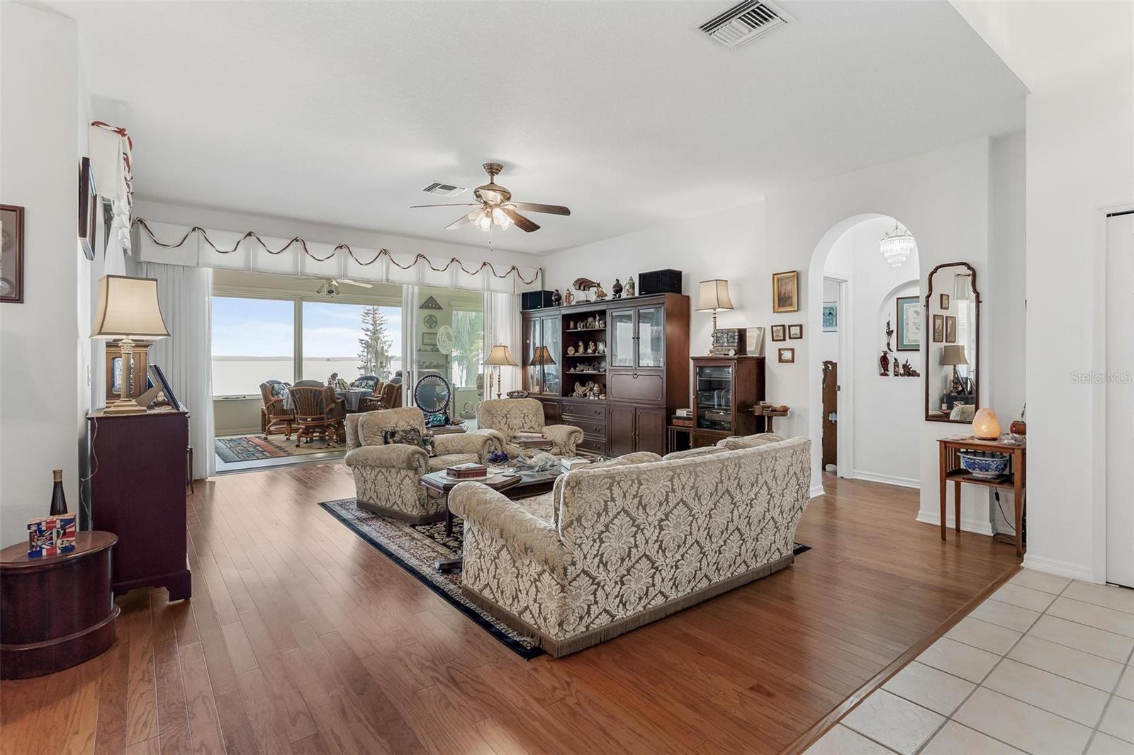 6274 SAILBOAT AVE, TAVARES, FL, 32778