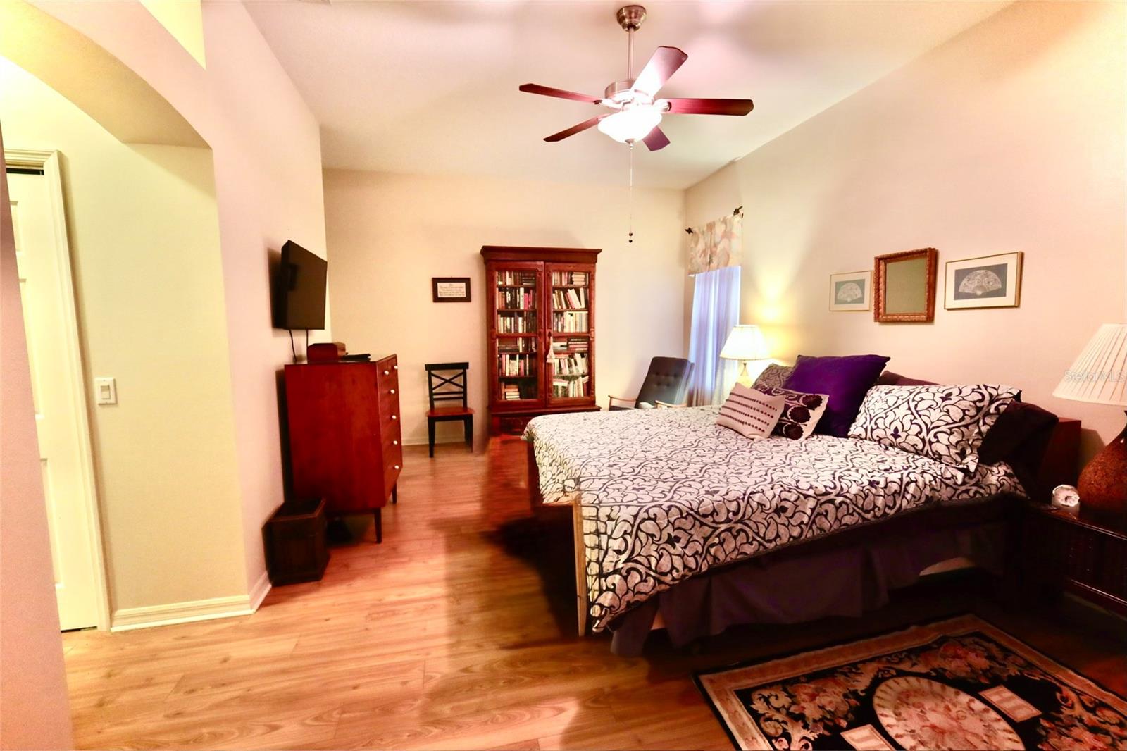532 CARRERA DR, LADY LAKE, FL, 32159