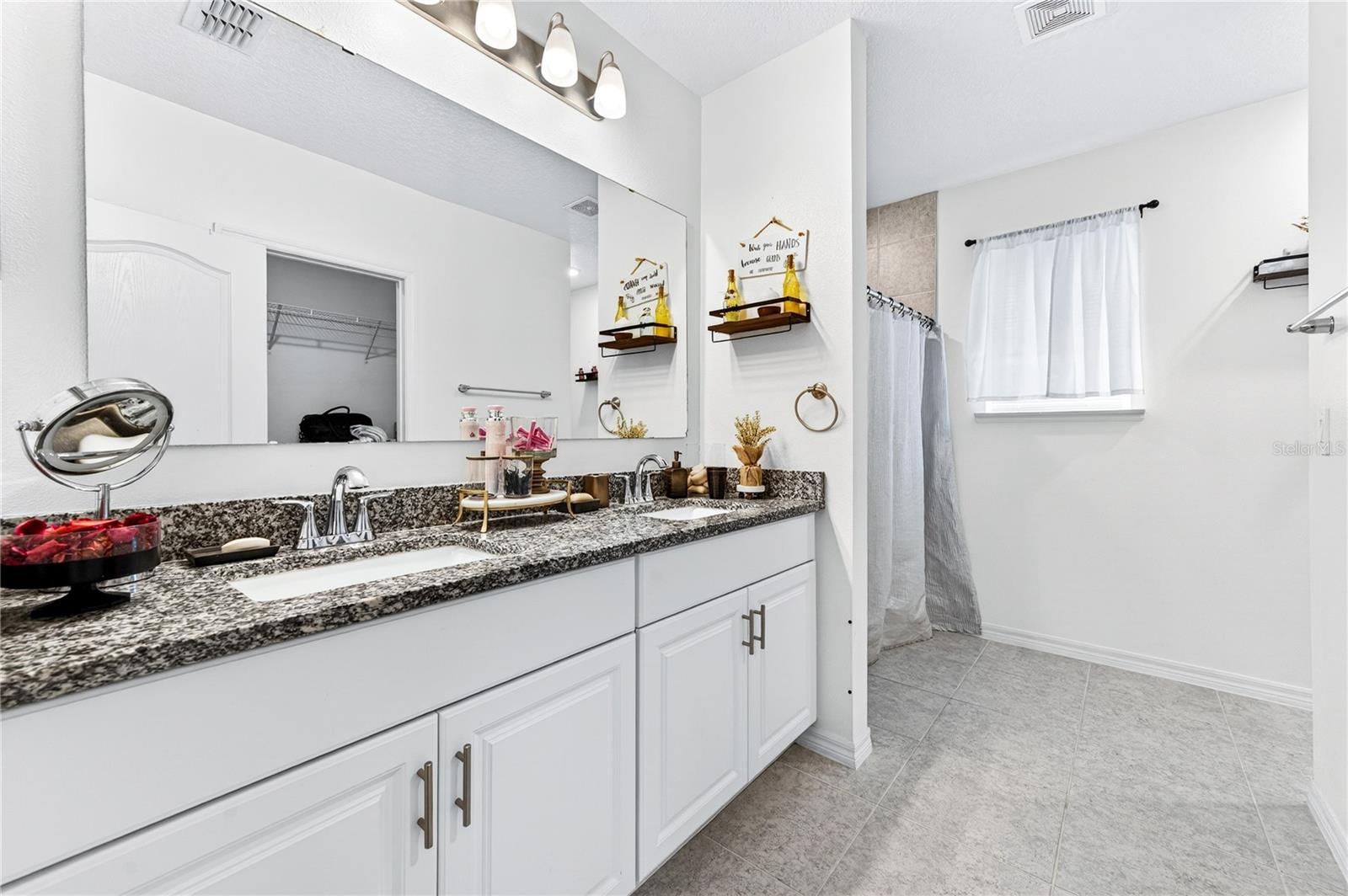180 DOLPHIN ST SE, PALM BAY, FL, 32909