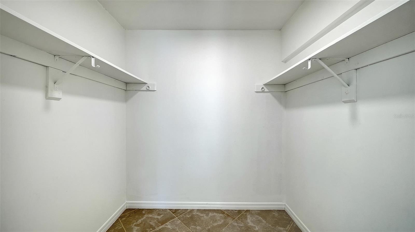 1750 BENJAMIN FRANKLIN DR #5F, SARASOTA, FL, 34236