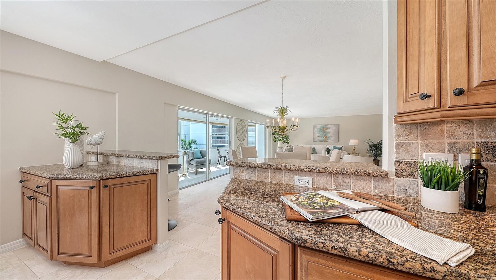 1750 BENJAMIN FRANKLIN DR #5F, SARASOTA, FL, 34236