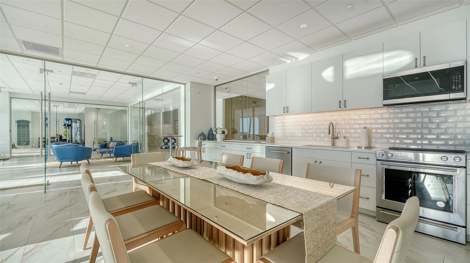 1750 BENJAMIN FRANKLIN DR #5F, SARASOTA, FL, 34236