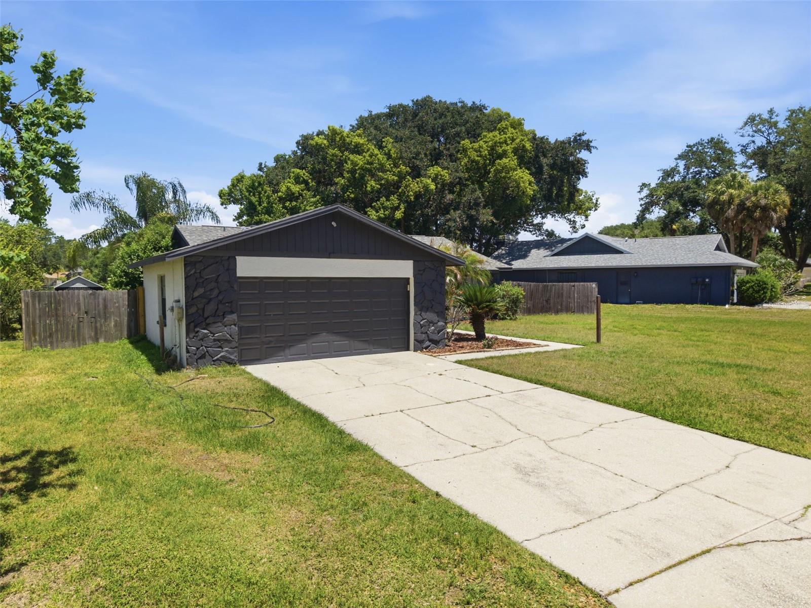 23057 BRIGHTON PL, LAND O LAKES, FL, 34639