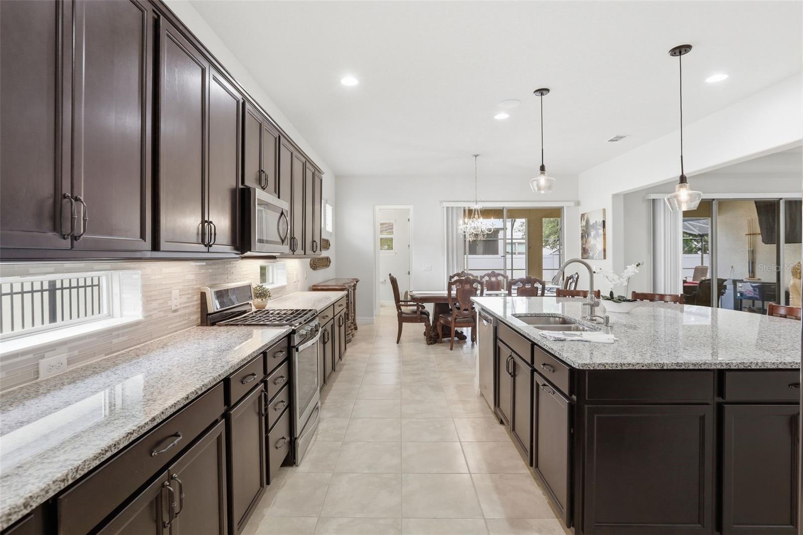 10902 CITRON OAKS DR, ORLANDO, FL, 32836
