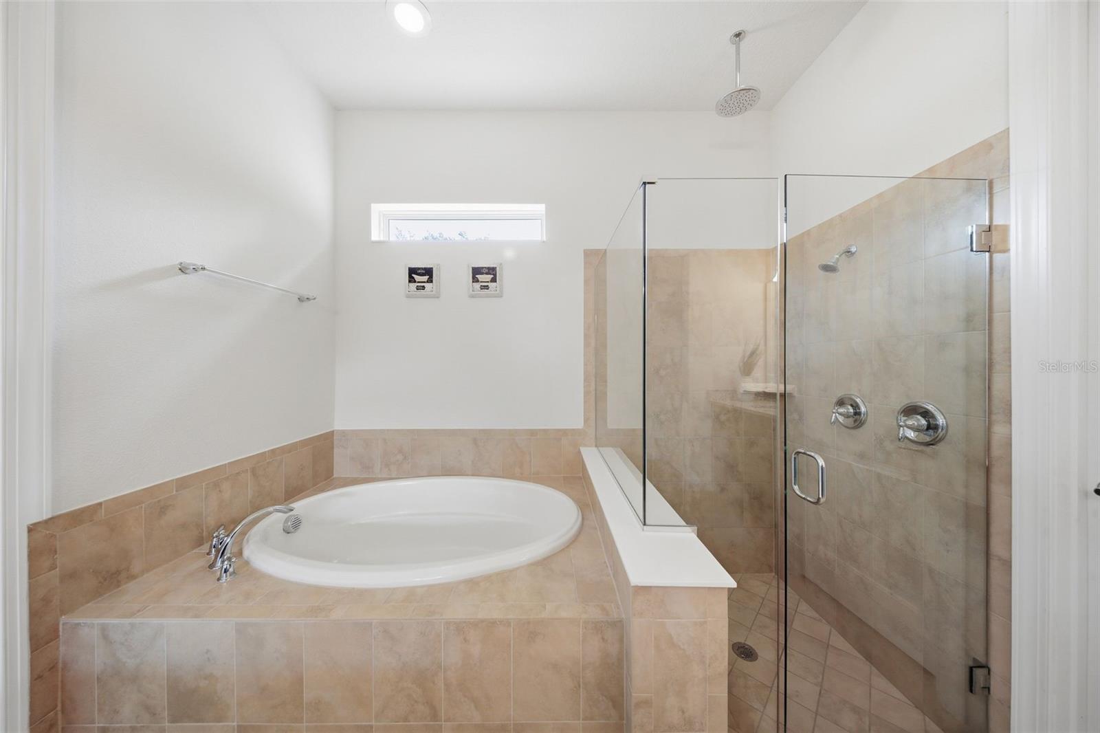 10902 CITRON OAKS DR, ORLANDO, FL, 32836