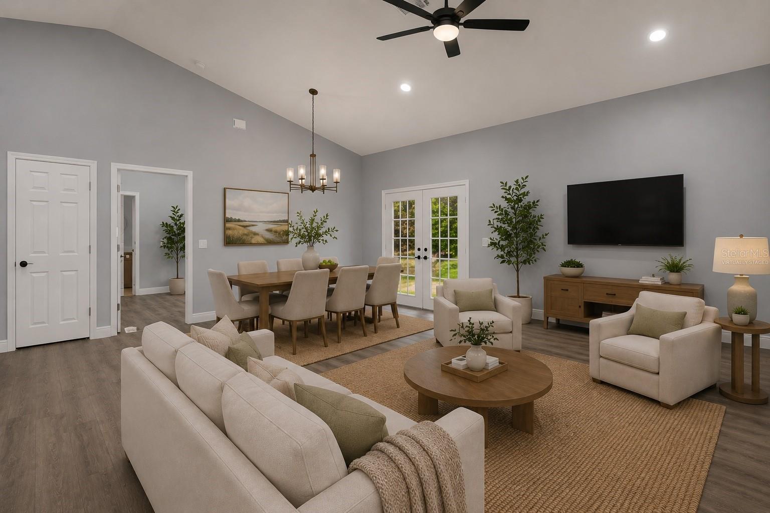 1126 S THOMPSON AVE, DELAND, FL, 32720