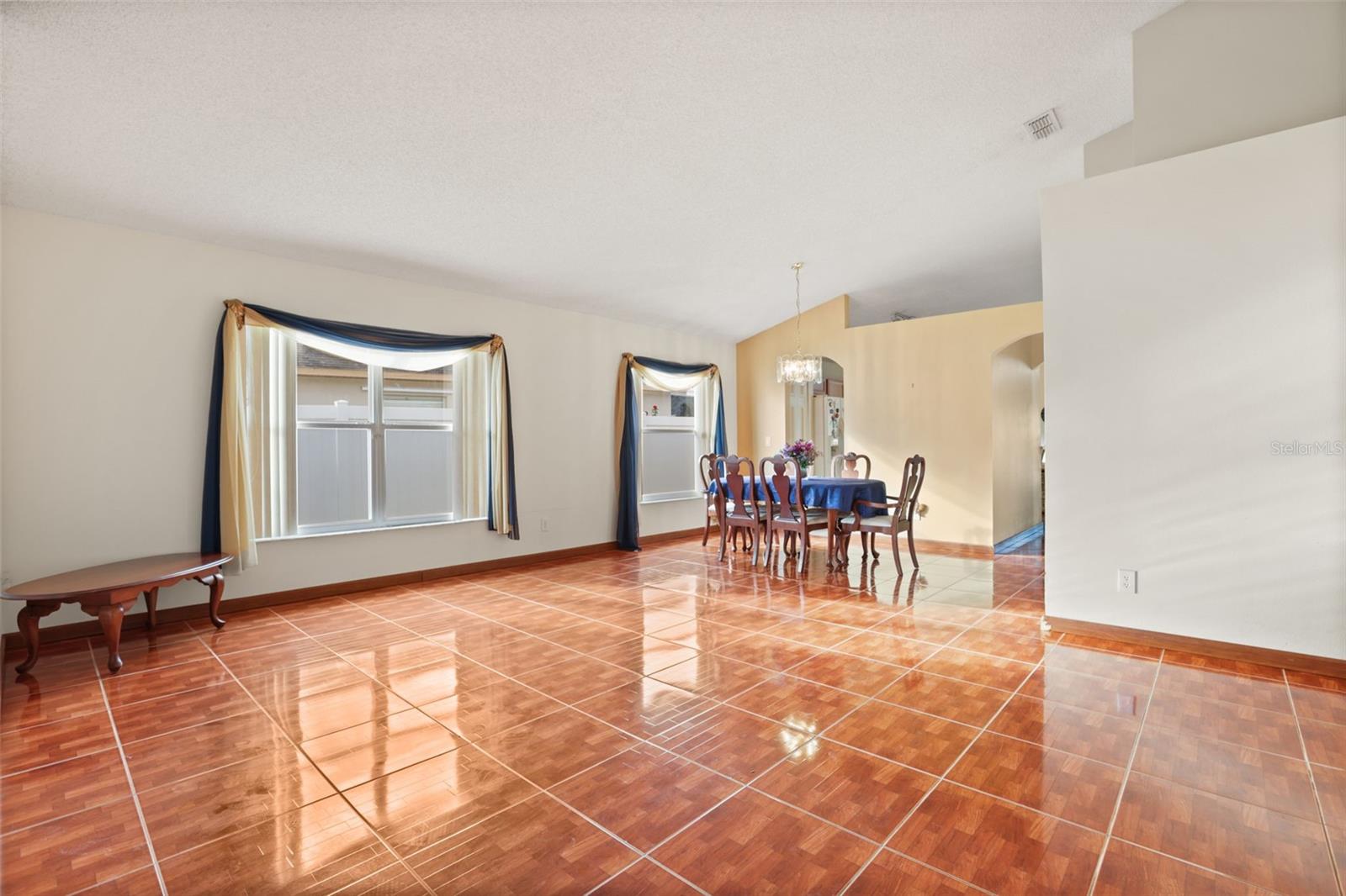 2335 TOPAZ TRL, KISSIMMEE, FL, 34743