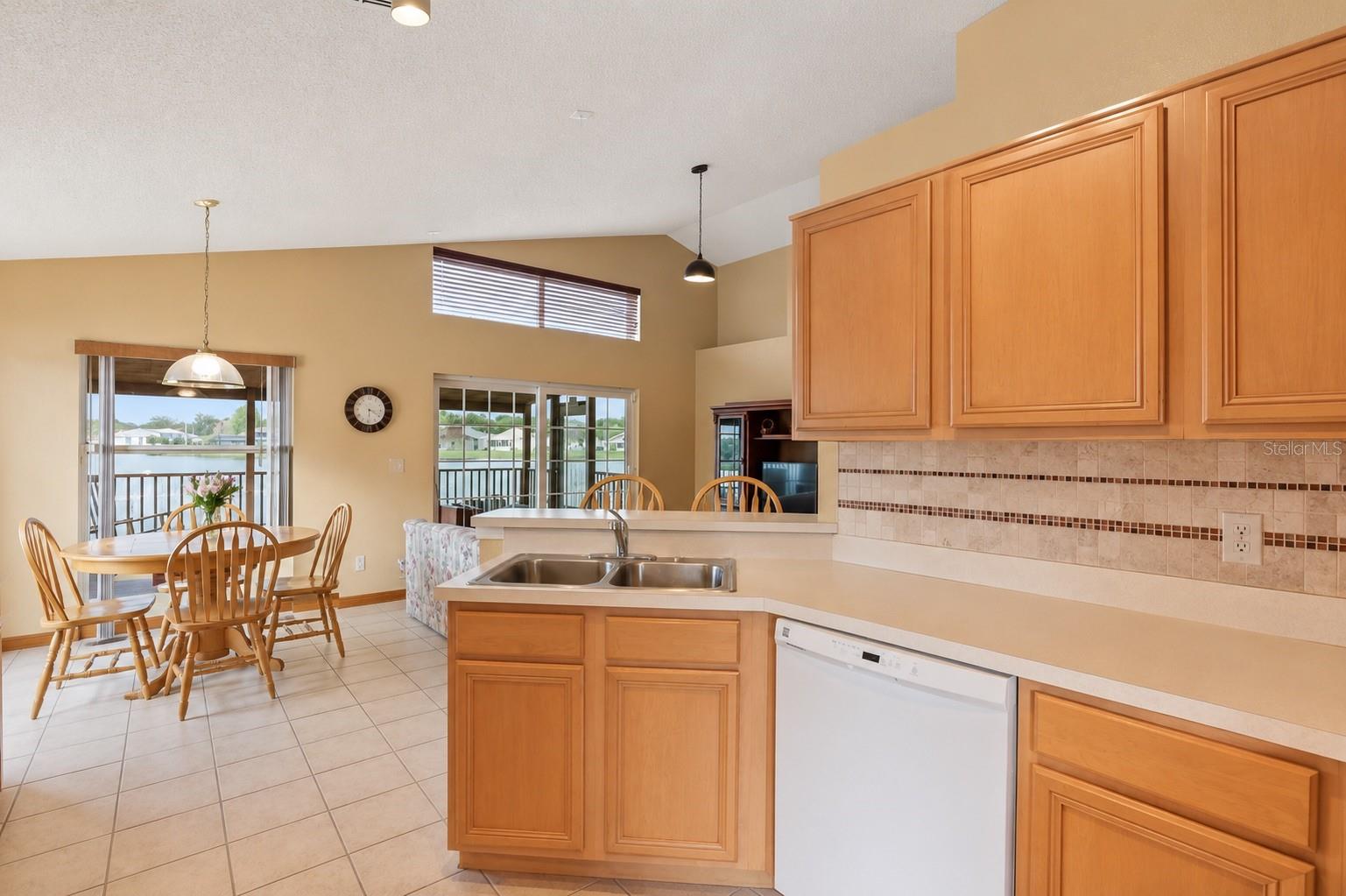 2335 TOPAZ TRL, KISSIMMEE, FL, 34743