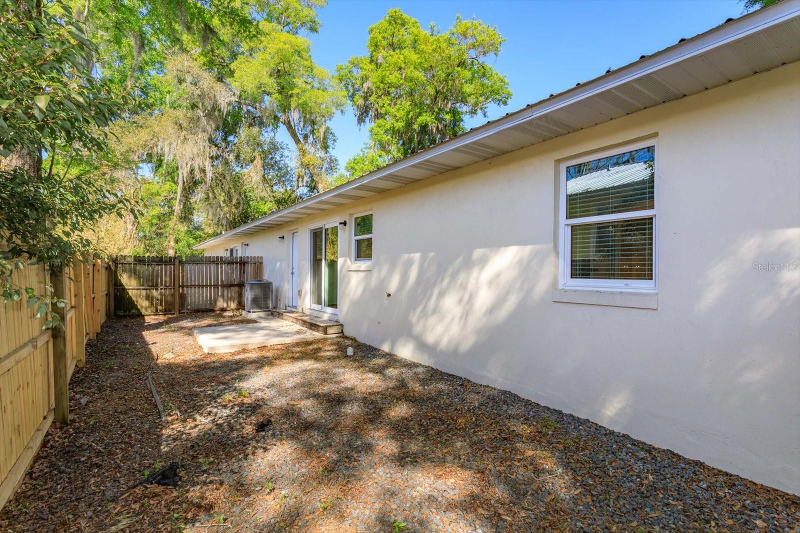 300 BALLARD AVE, DELAND, FL, 32724