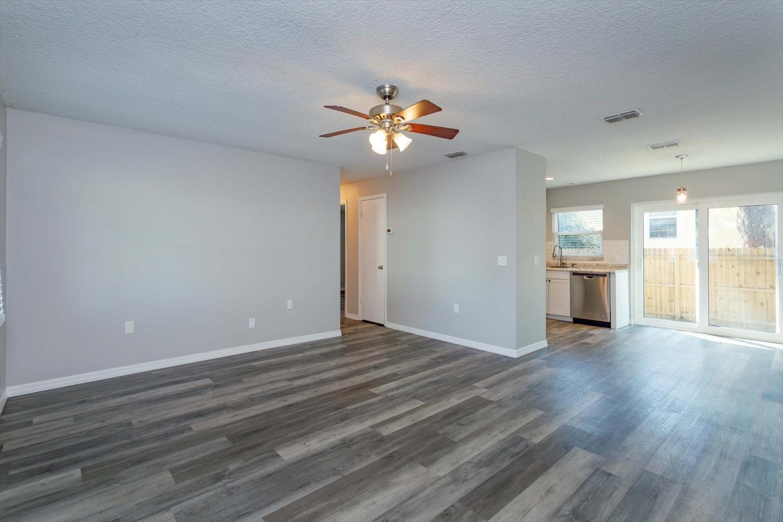 300 BALLARD AVE, DELAND, FL, 32724