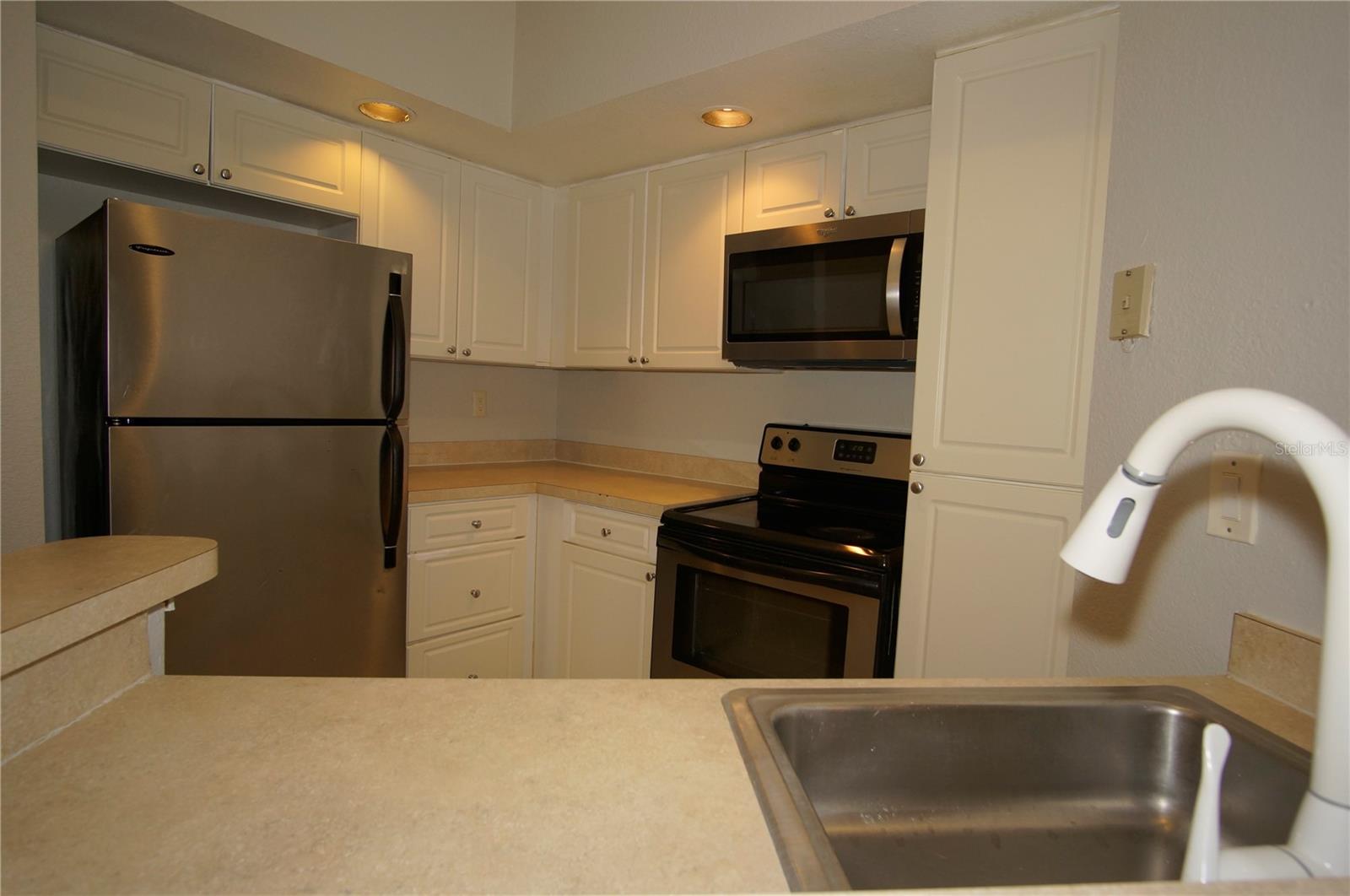 4572 COMMANDER DR #1237, ORLANDO, FL, 32822