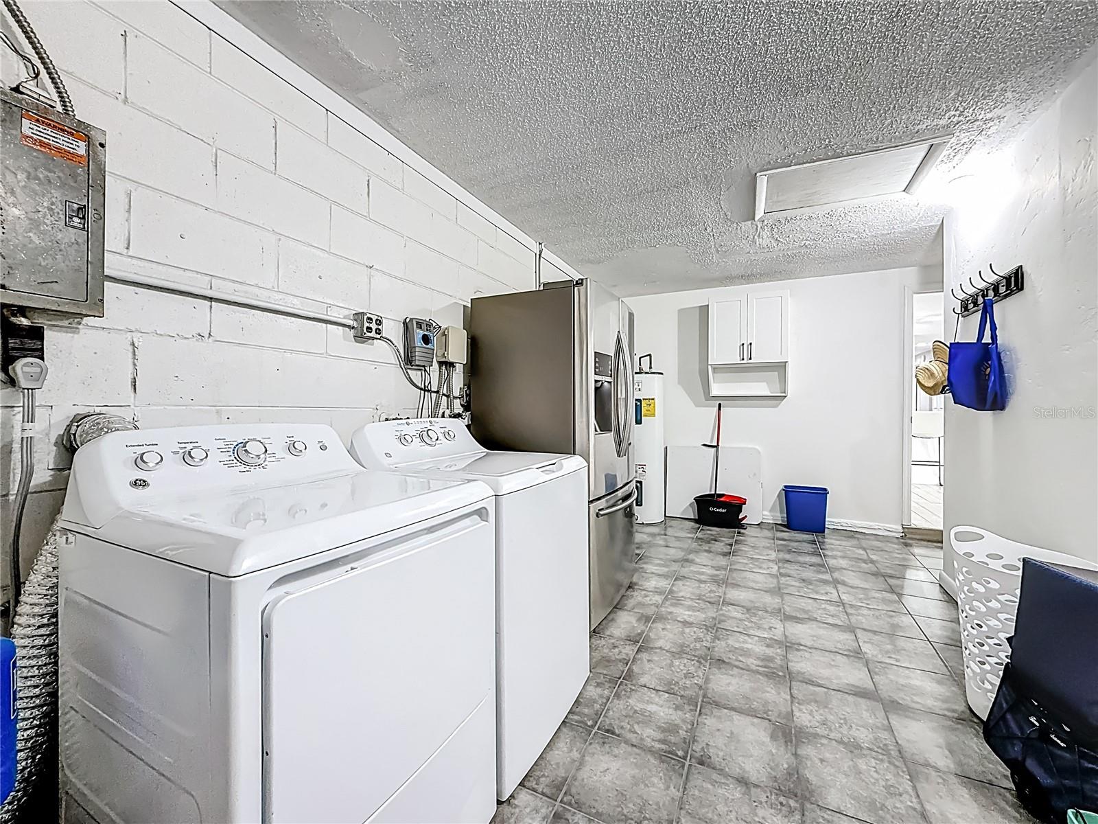 2449 66TH AVE S, ST PETERSBURG, FL, 33712