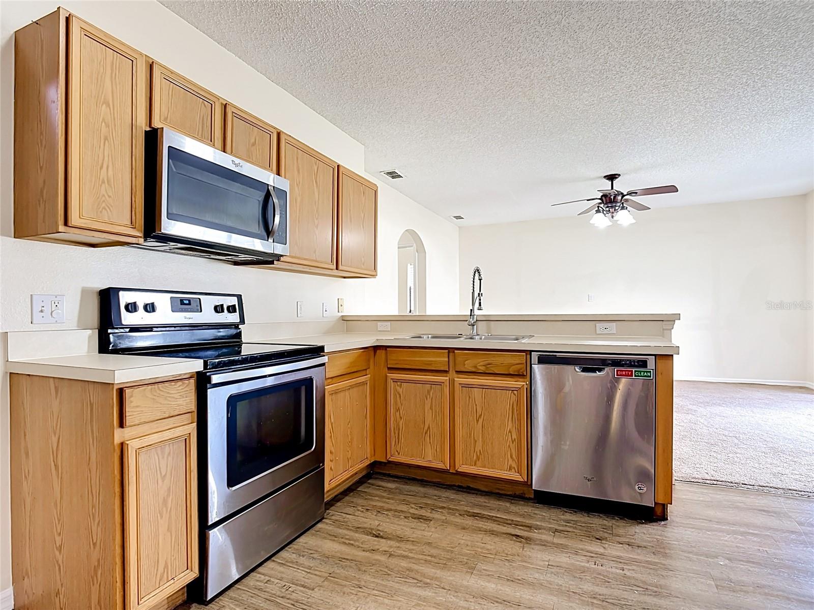 785 SQUIRREL CT, KISSIMMEE, FL, 34759