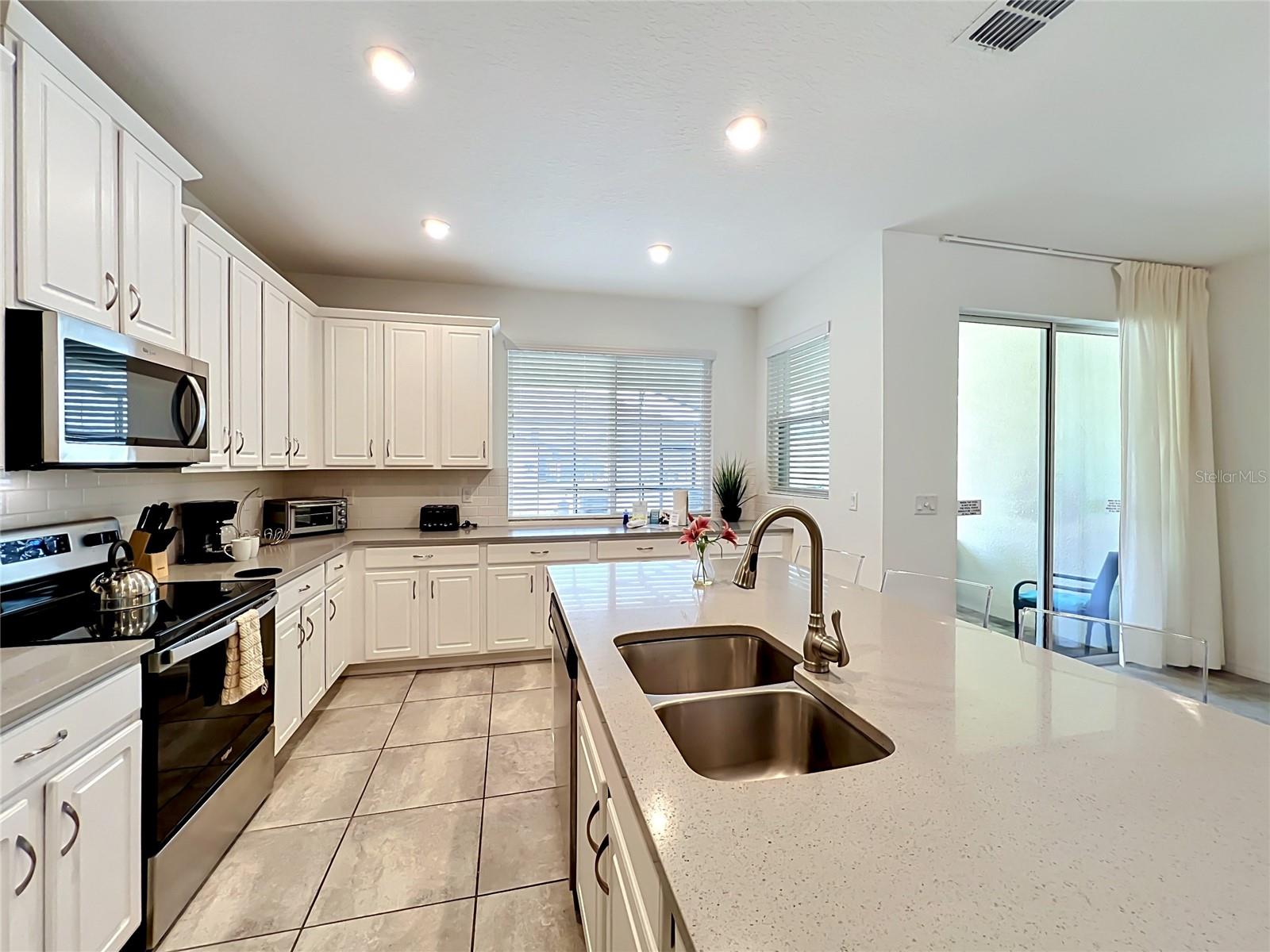 8976 AMELIA DOWNS TRL, KISSIMMEE, FL, 34747