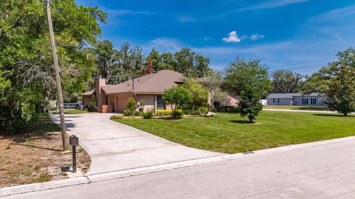 11214 LEPRECHAUN DR, RIVERVIEW, FL, 33569