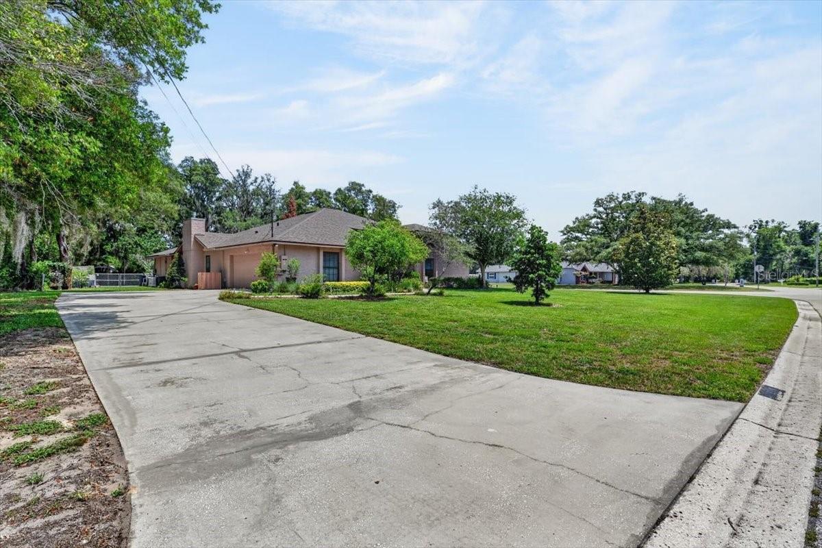 11214 LEPRECHAUN DR, RIVERVIEW, FL, 33569