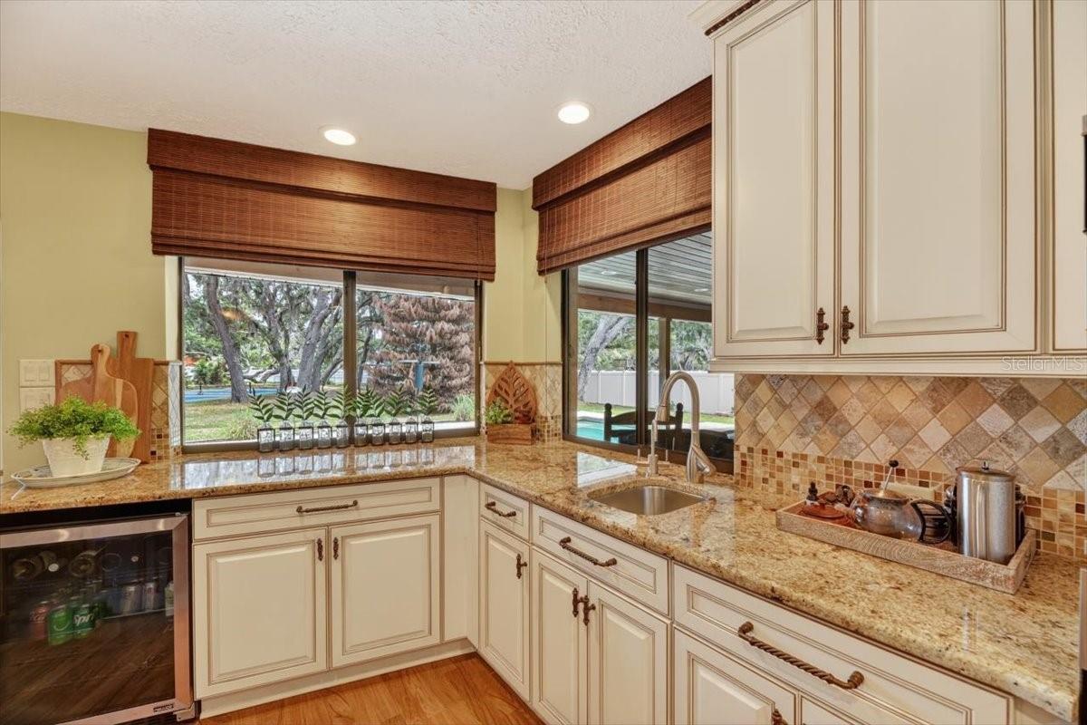 11214 LEPRECHAUN DR, RIVERVIEW, FL, 33569