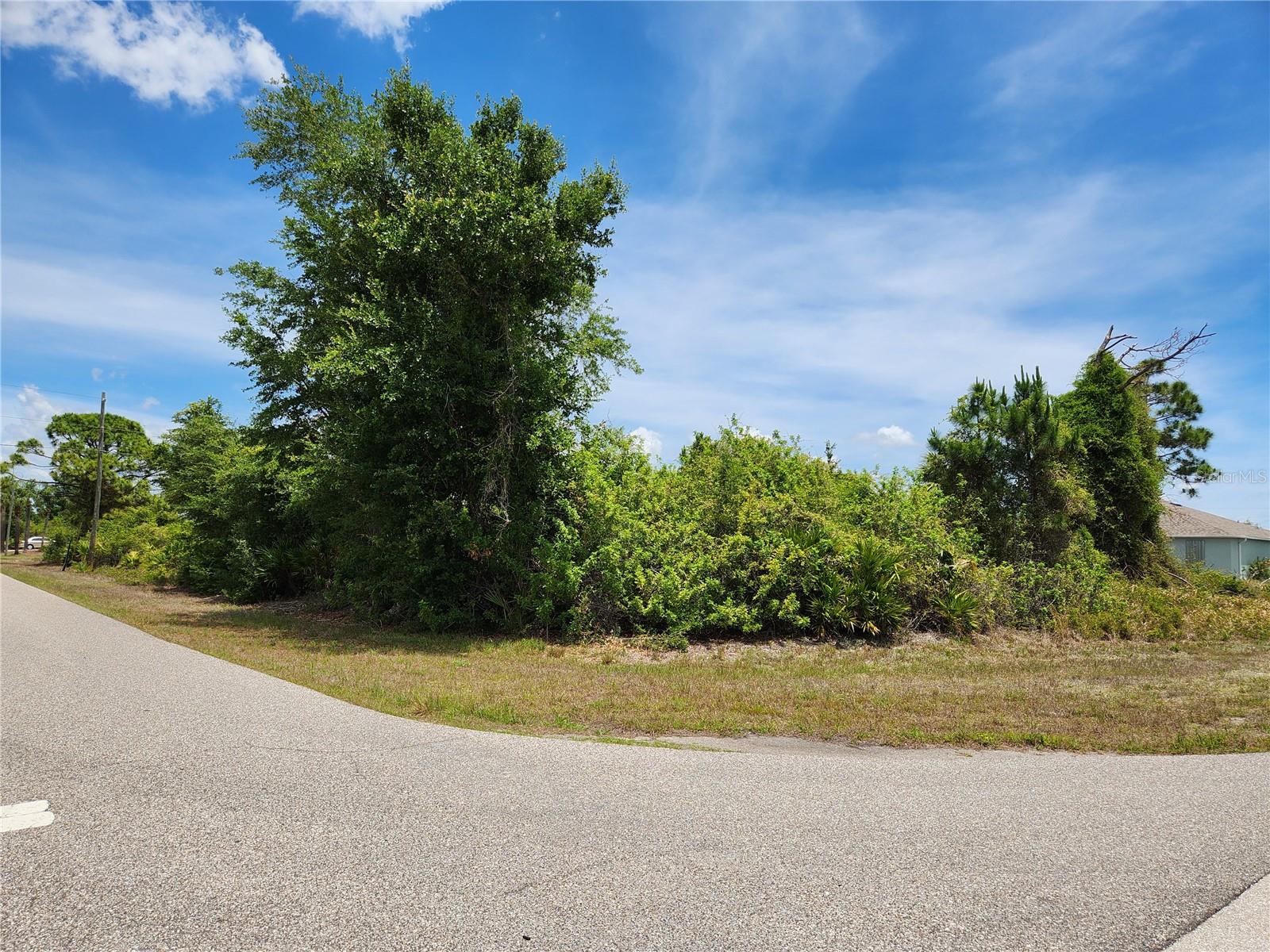 13128 FORESMAN BLVD, PORT CHARLOTTE, FL, 33981