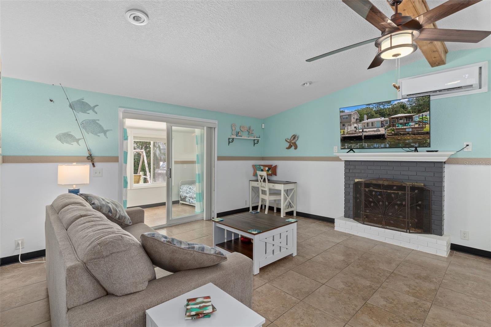 6245 WAVERLY RD, WEEKI WACHEE, FL, 34607