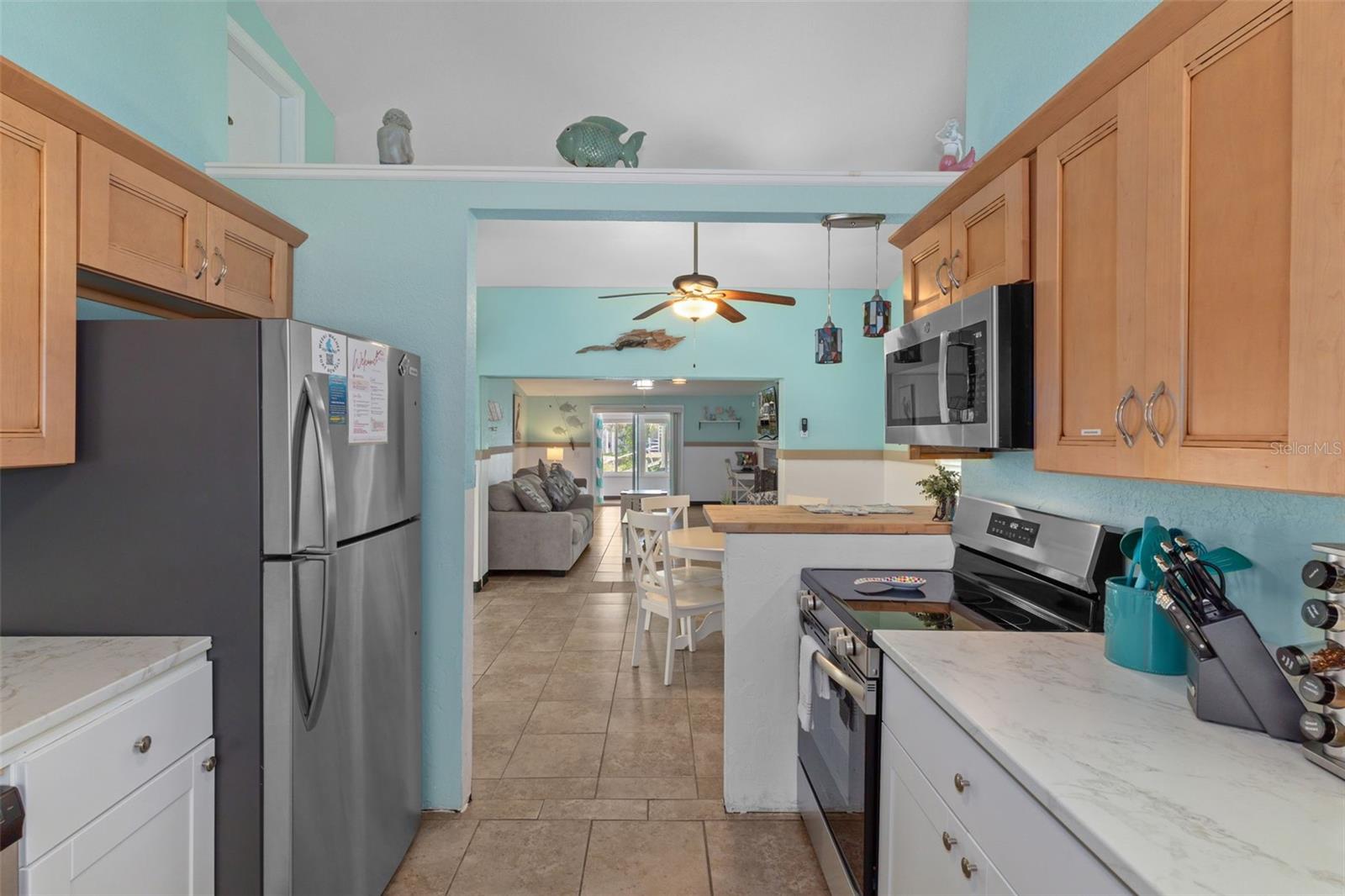 6245 WAVERLY RD, WEEKI WACHEE, FL, 34607