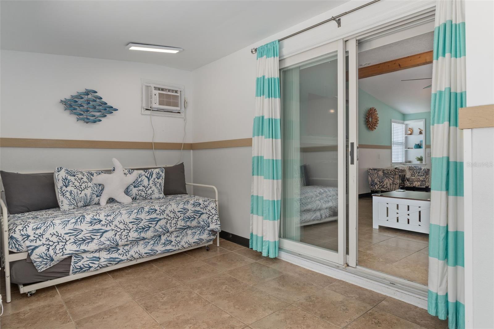 6245 WAVERLY RD, WEEKI WACHEE, FL, 34607