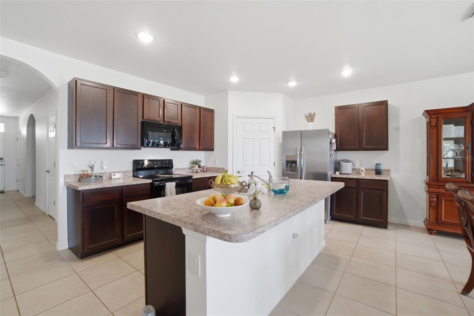 3422 CANCUN CT, CAPE CORAL, FL, 33909