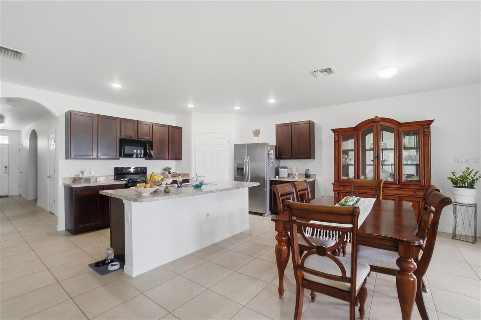 3422 CANCUN CT, CAPE CORAL, FL, 33909