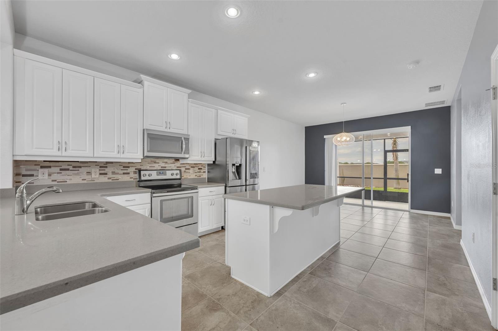 2548 NOUVEAU WAY, KISSIMMEE, FL, 34741