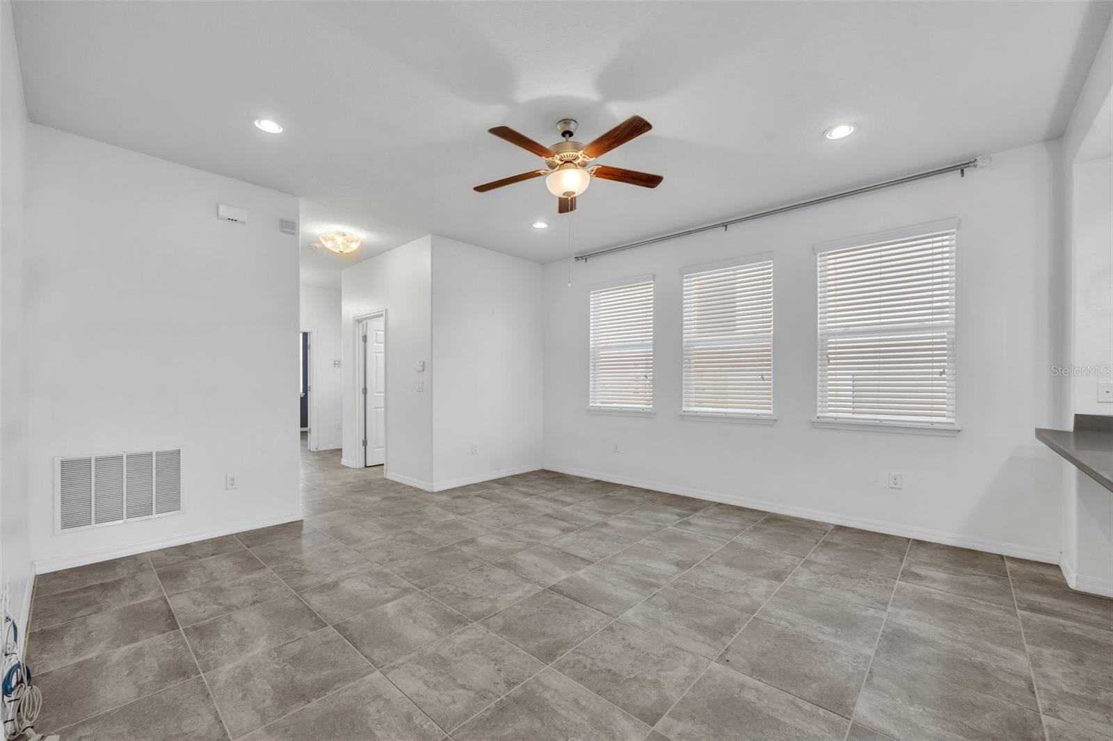2548 NOUVEAU WAY, KISSIMMEE, FL, 34741