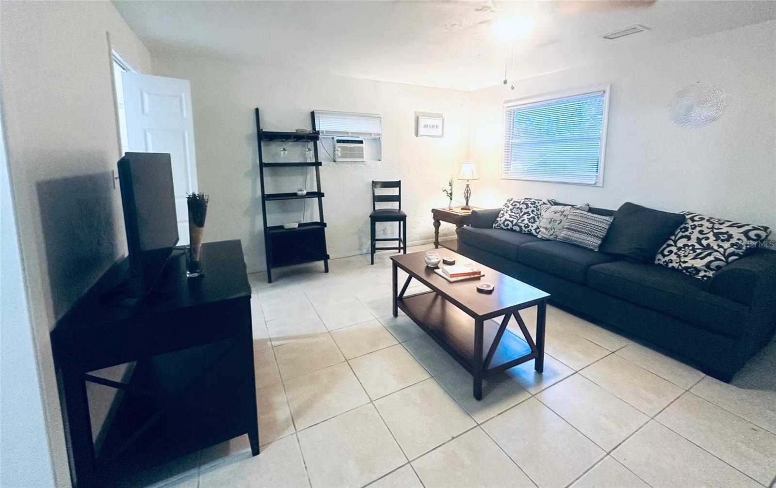 4811 EMERSON AVE S, ST PETERSBURG, FL, 33711