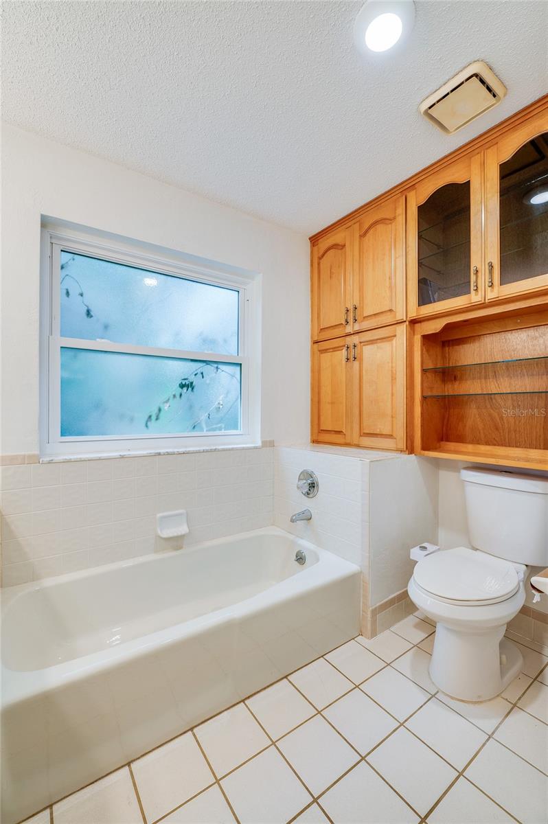 7 WATERFRONT CT, ORMOND BEACH, FL, 32174