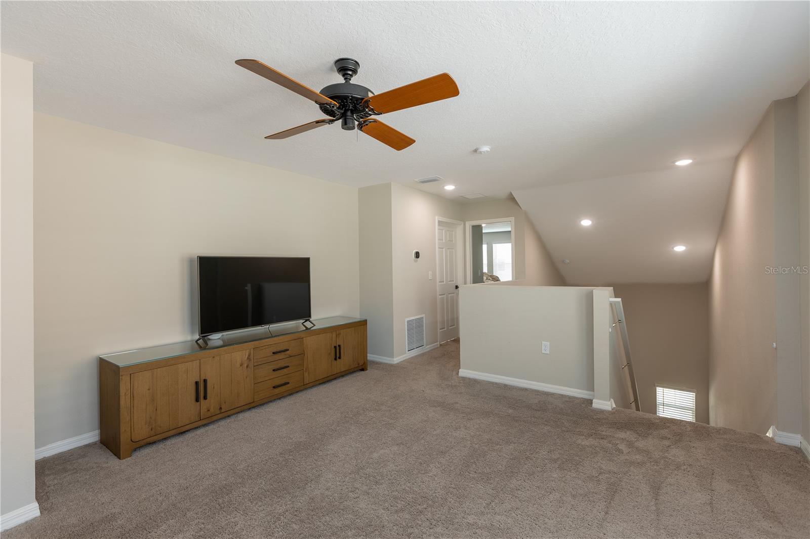 34327 VERBENA ST, WESLEY CHAPEL, FL, 33545