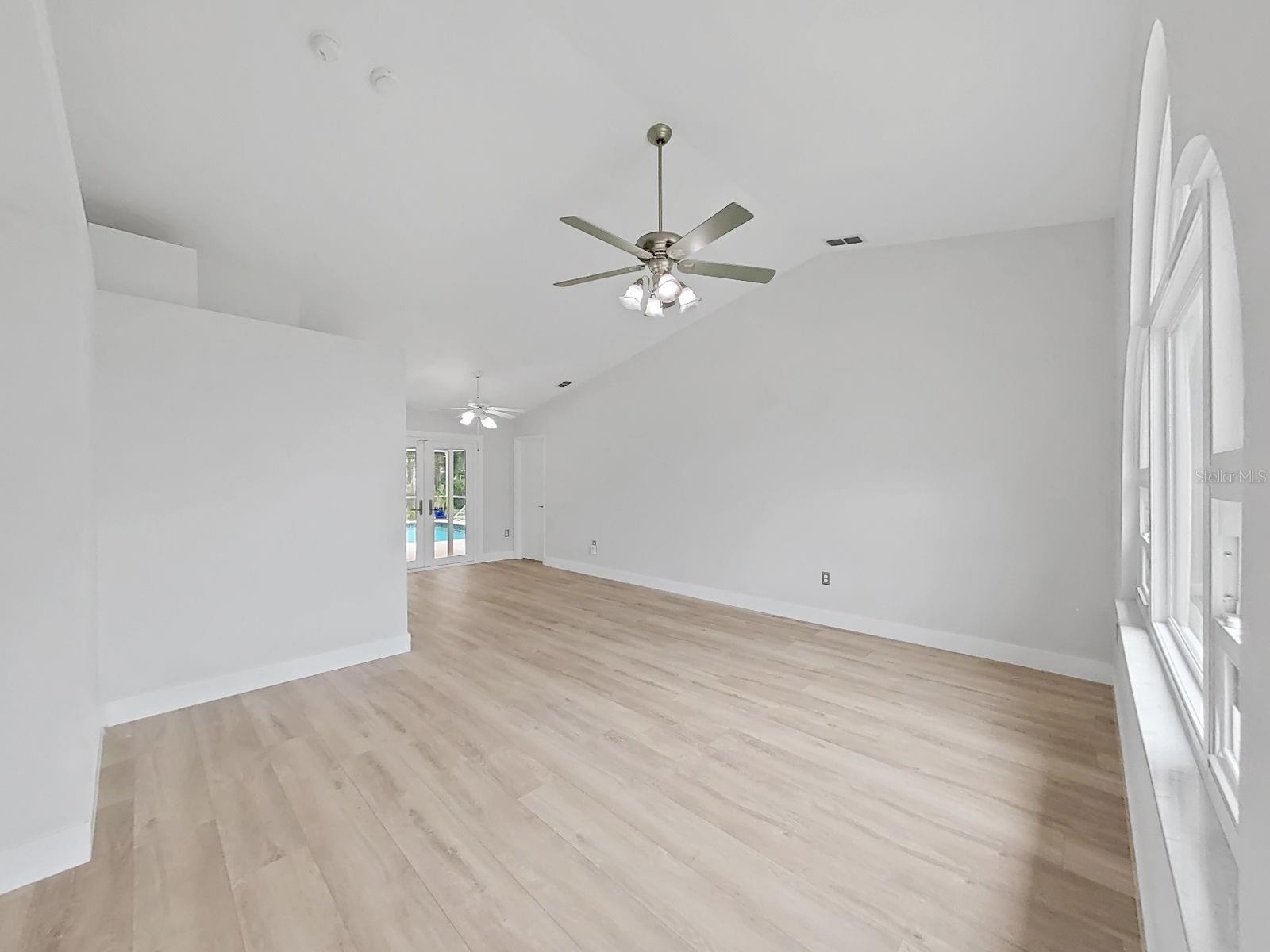 9133 TOURNAMENT DR, HUDSON, FL, 34667