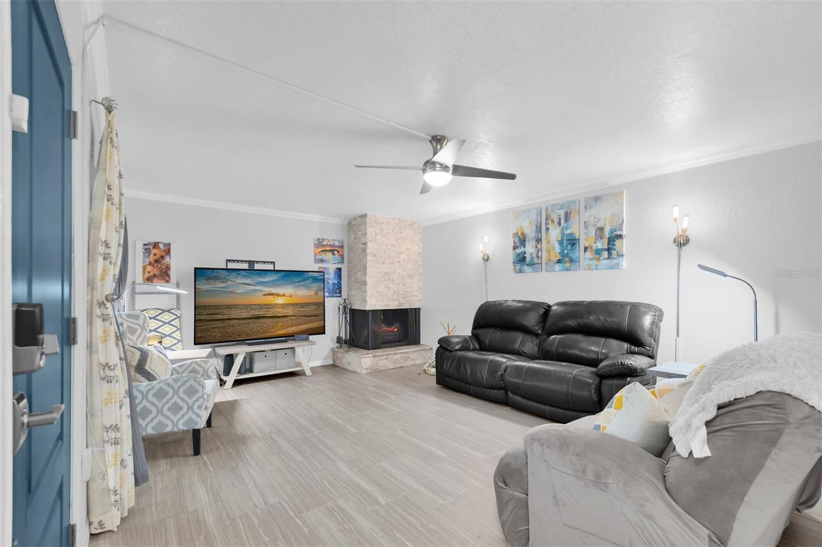 9476 TRADEWINDS AVE, SEMINOLE, FL, 33776