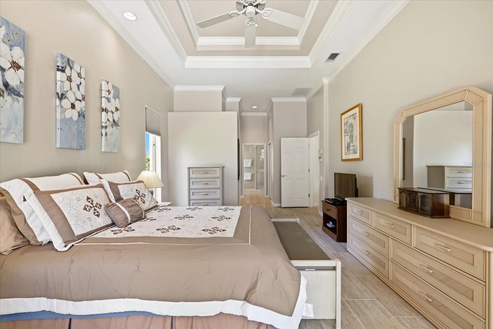 10010 CHERRY HILLS AVENUE CIR, BRADENTON, FL, 34202