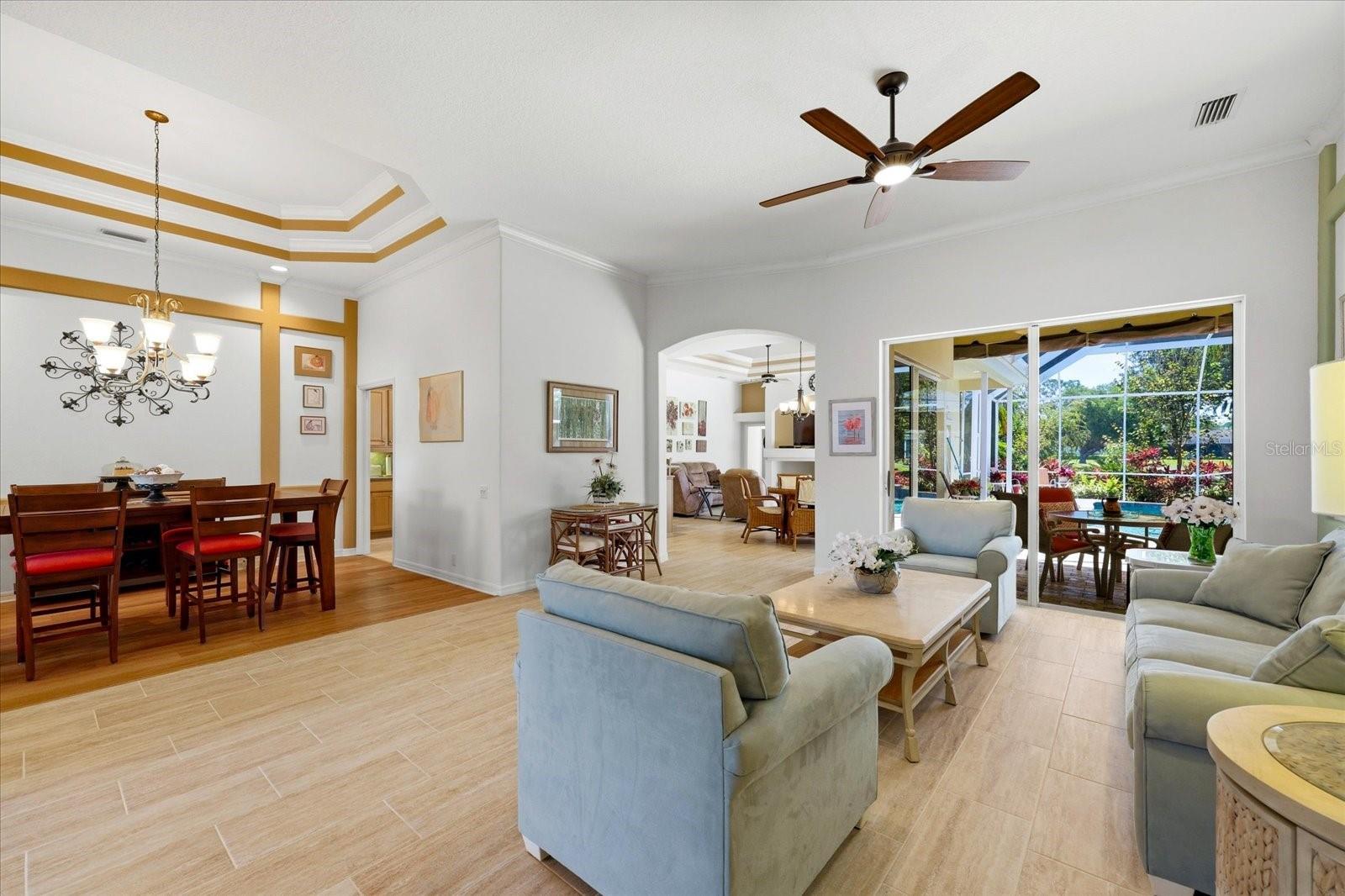 10010 CHERRY HILLS AVENUE CIR, BRADENTON, FL, 34202