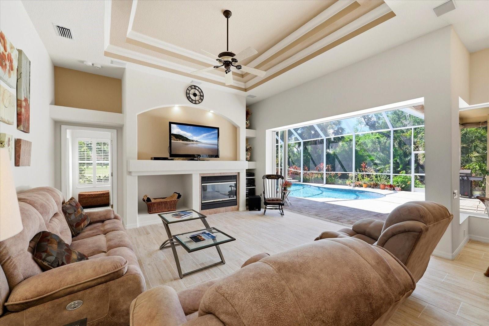 10010 CHERRY HILLS AVENUE CIR, BRADENTON, FL, 34202