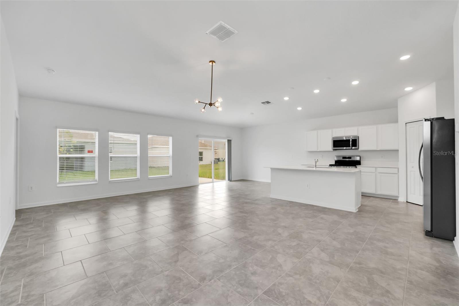 243 HAYLEY ST, WINTER HAVEN, FL, 33884