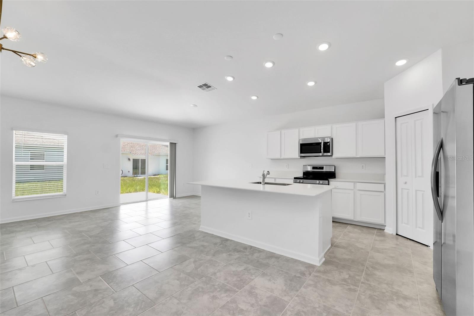 243 HAYLEY ST, WINTER HAVEN, FL, 33884