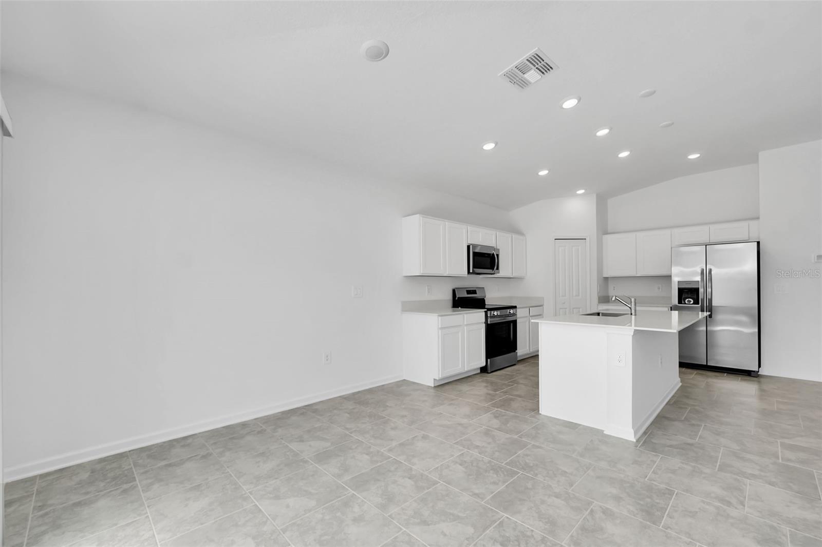 243 HAYLEY ST, WINTER HAVEN, FL, 33884