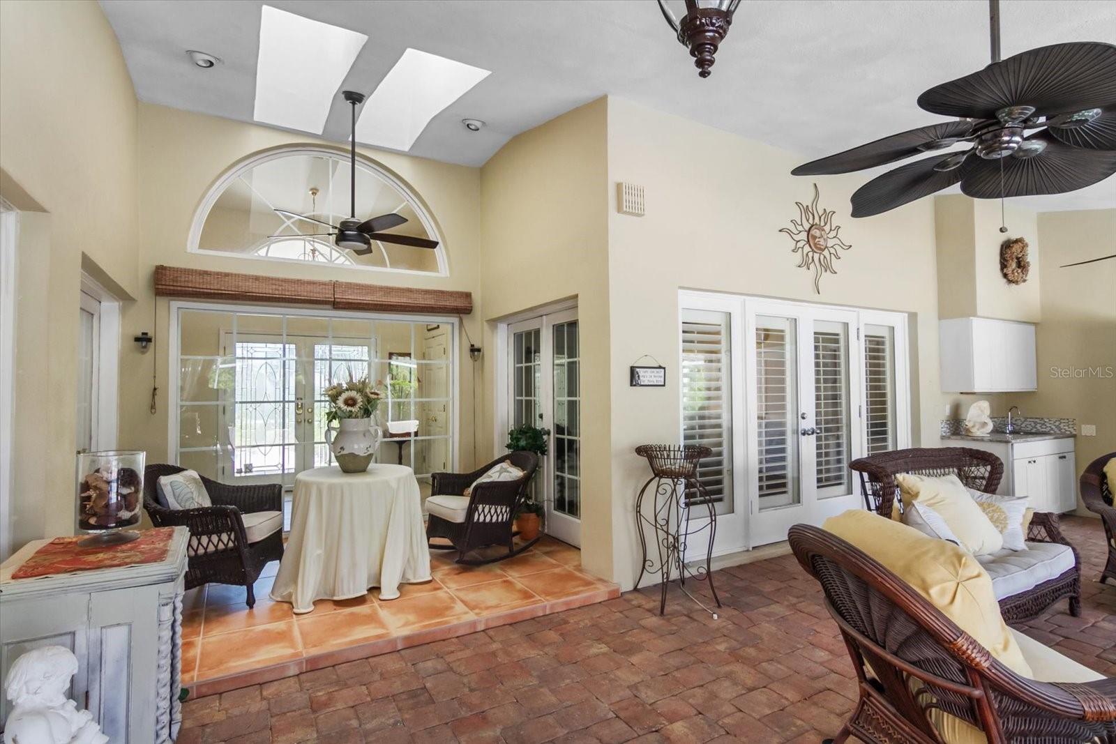204 WINDWARD DR, OSPREY, FL, 34229
